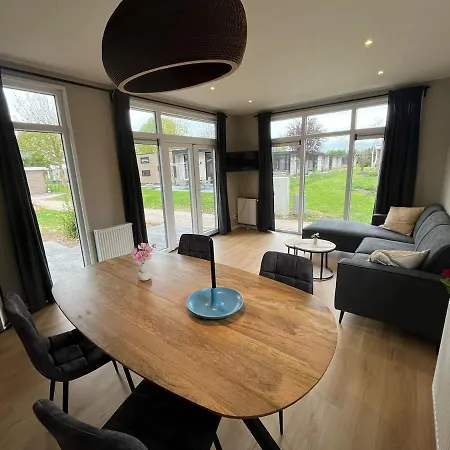 On The Waal Appartement